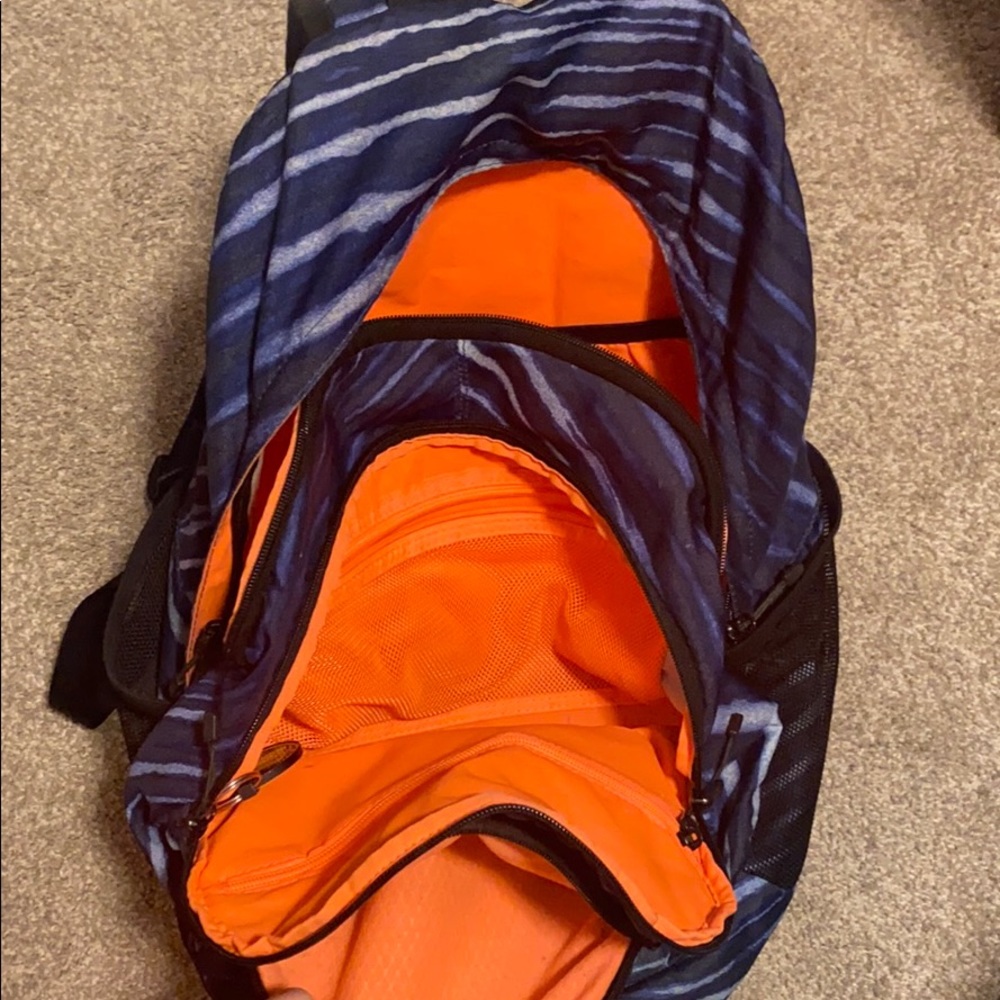 Nike Backpack - Picture 4 of 6